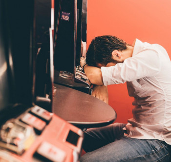 Игромания в Новоуральске